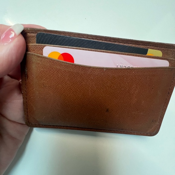 Louis Vuitton Vintage Monogram Card Holder - Picture 3 of 13